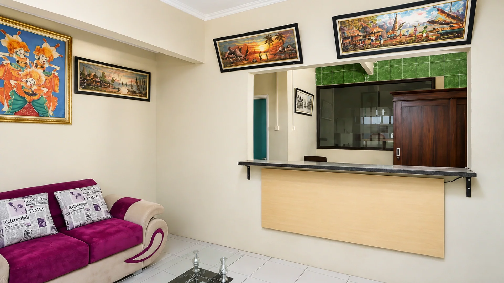 Kost Naura